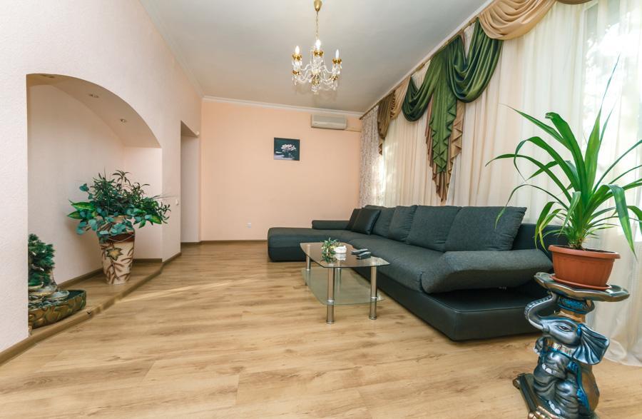 Two Bedroom Apartment On Liuteranska Street Kyiv Exterior photo