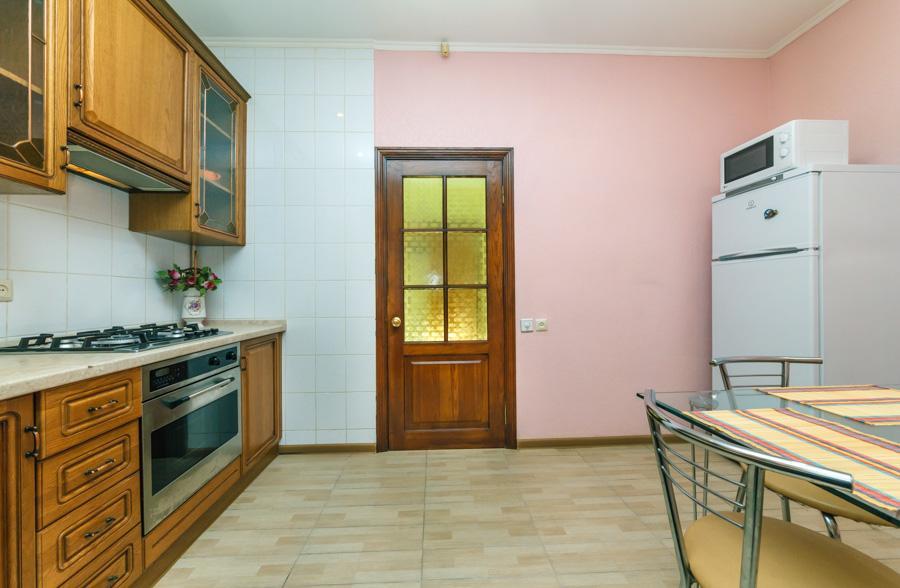 Two Bedroom Apartment On Liuteranska Street Kyiv Exterior photo